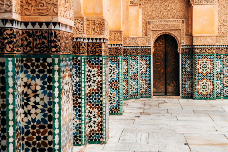 8 Morocco Garden Ideas to Design Your Moroccan Courtyard