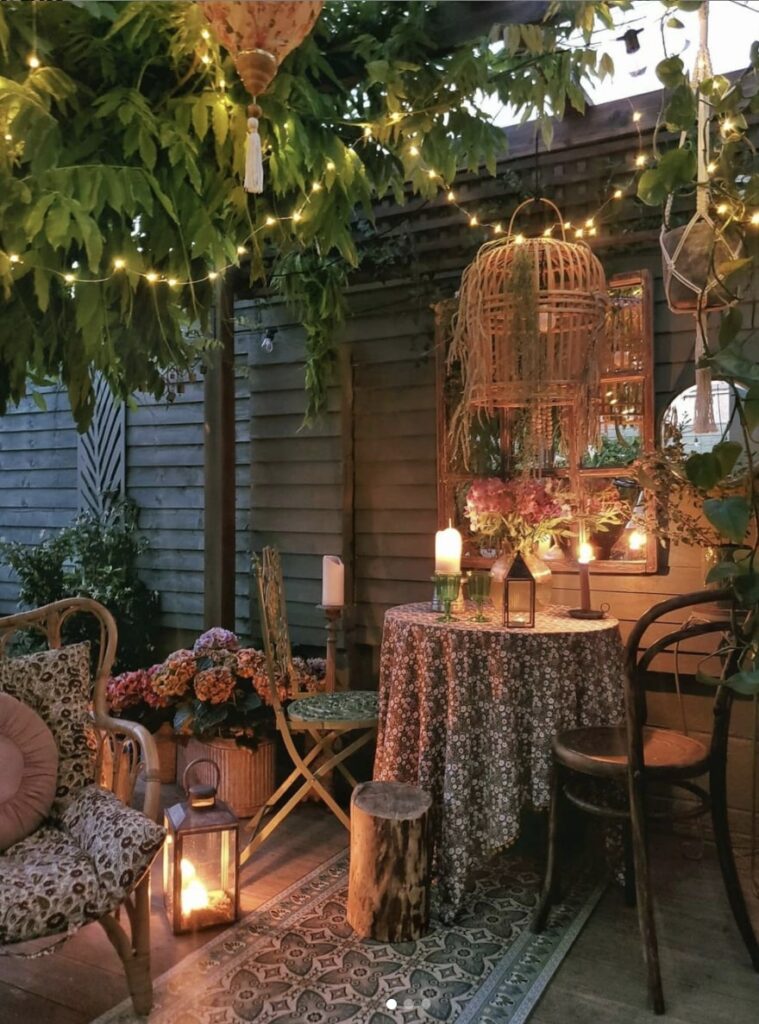 How to Decorate a Gazebo: Easy Ideas for Any Garden