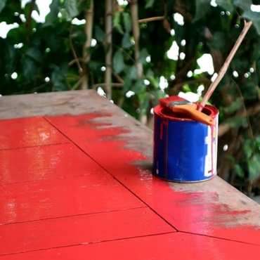 how to paint garden furniture