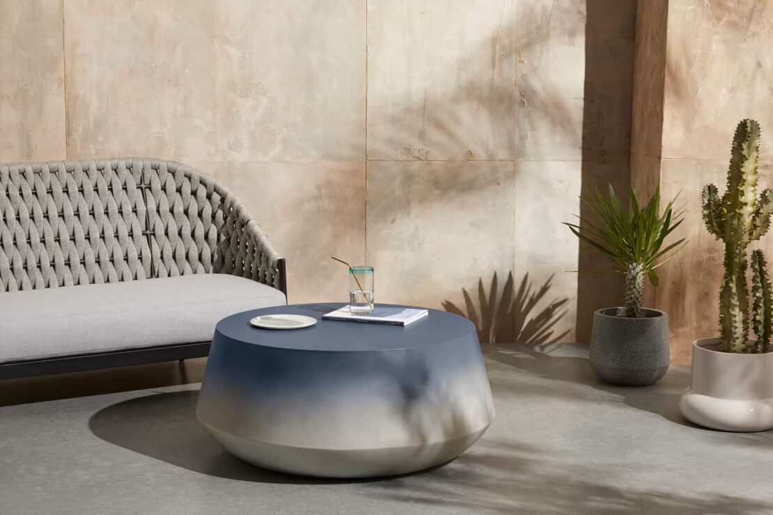 kugel garden coffee table